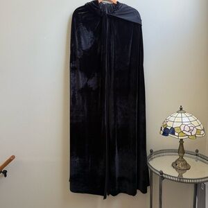 Elegant Black full length Hooded Cape costume cosplay long Halloween one size